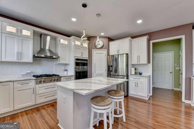 Photo 20 of 770 Pimlicon Place
