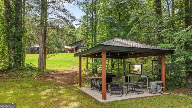 Photo 18 of 1130 Swords Trail
