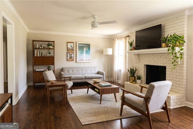 Photo 8 of 1225 Dewberry Lane