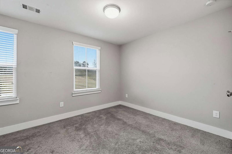 Photo 10 of 1848 Eastmore Avenue SW