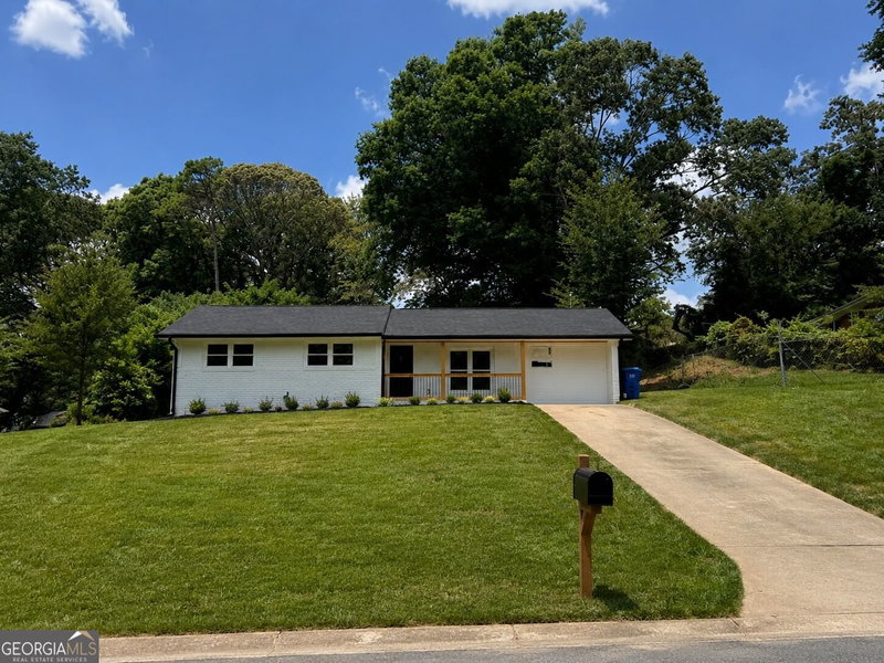2792 Flagstone Drive