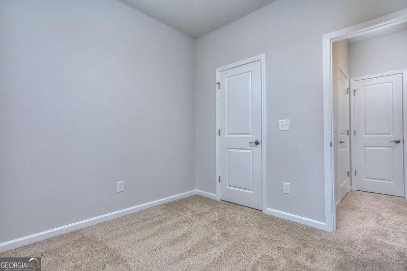 Photo 25 of 111 Greenview Court