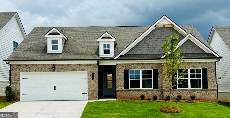 32 Piney Grove Court