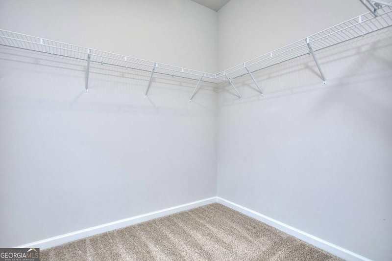 Photo 23 of 113 Greenview Court
