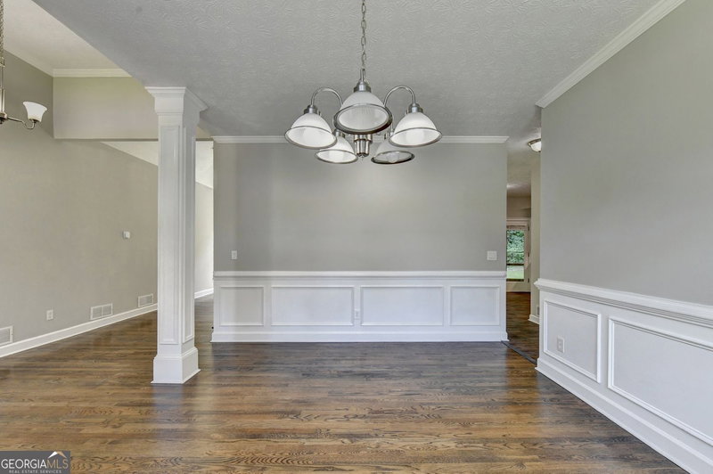 Photo 11 of 5730 Elm Tree Drive