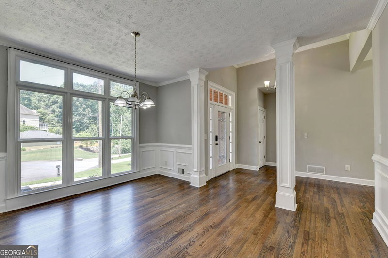 Photo 7 of 5730 Elm Tree Drive