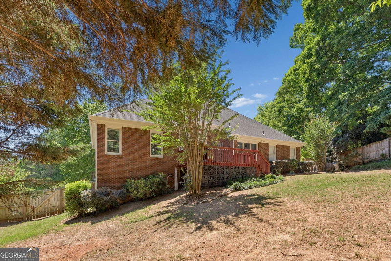 Photo 23 of 850 Ivy Ridge Drive