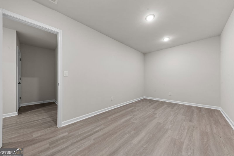 Photo 39 of 104 Crane Lane #BUILDING 11, UNIT 27A