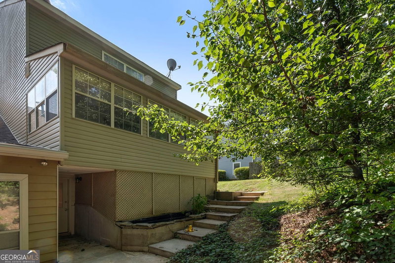 Photo 30 of 759 Coventry Township Place