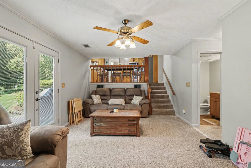 Photo 16 of 2019 Amherst Lane SE