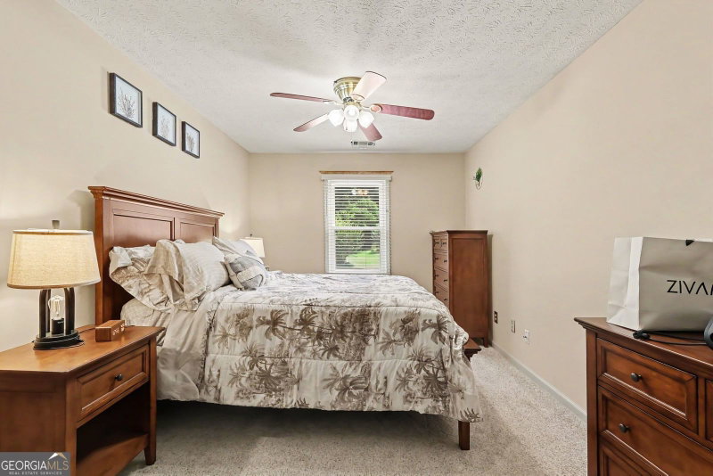 Photo 22 of 2019 Amherst Lane SE