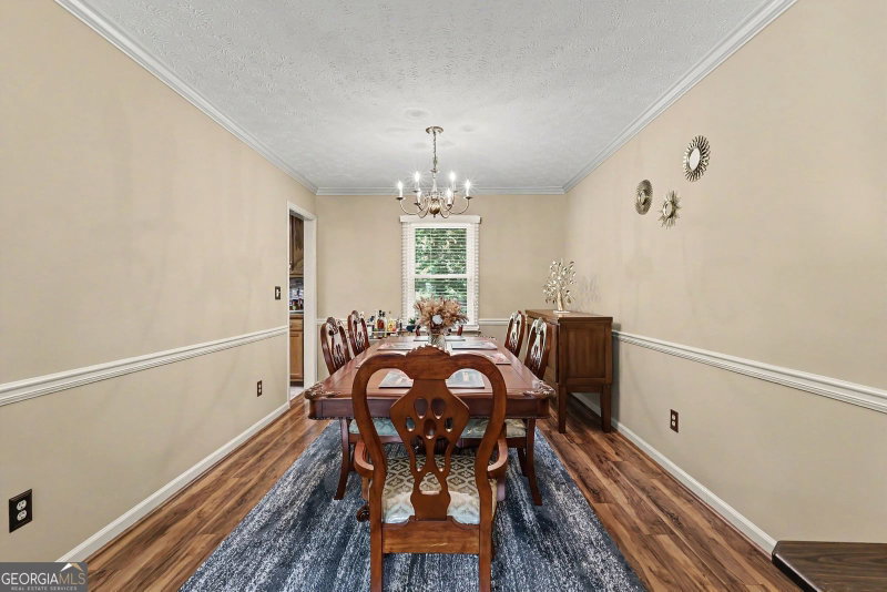 Photo 8 of 2019 Amherst Lane SE