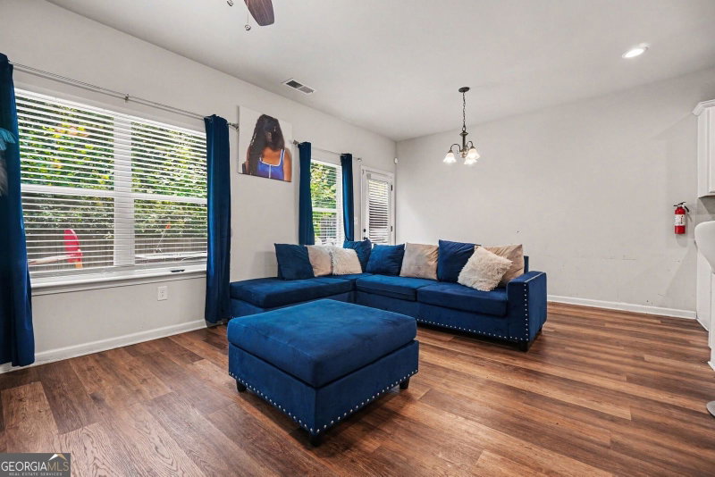 Photo 6 of 1703 Creel Lane