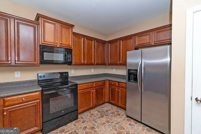 Photo 13 of 2039 Reavis Bluff
