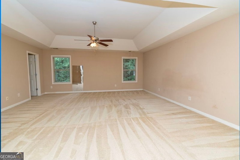 Photo 16 of 2039 Reavis Bluff