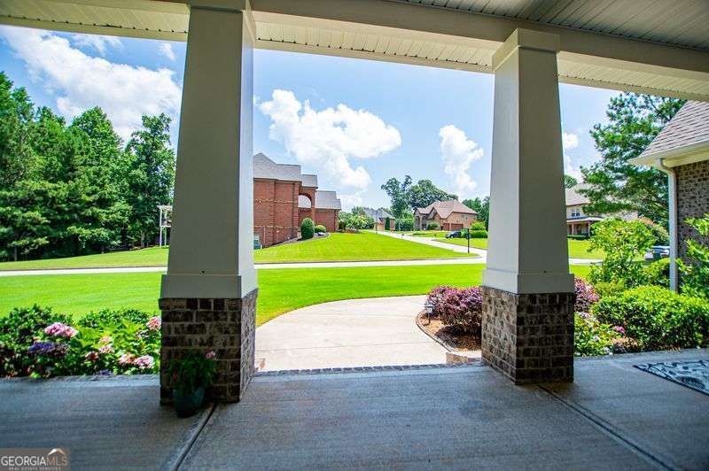 Photo 17 of 7503 Elderberry Drive