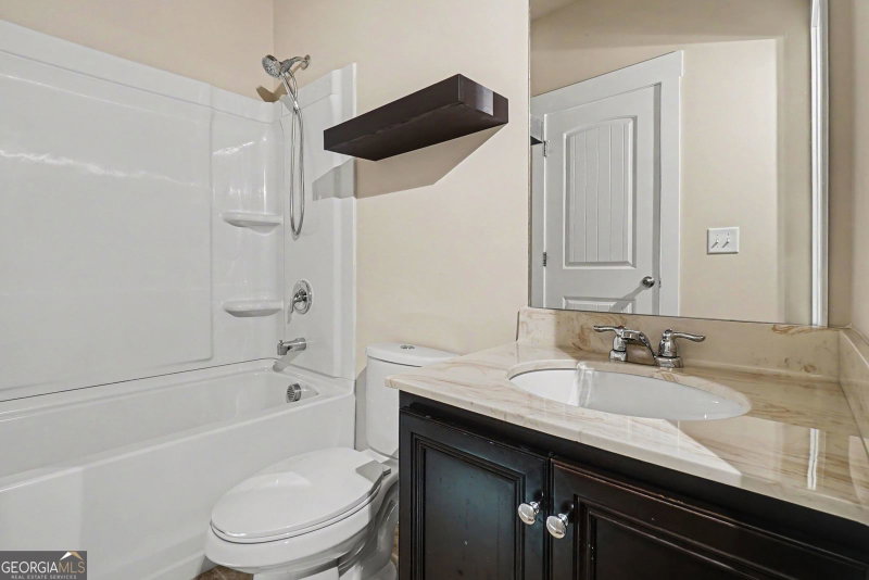 Photo 22 of 411 Ridgeway Lane
