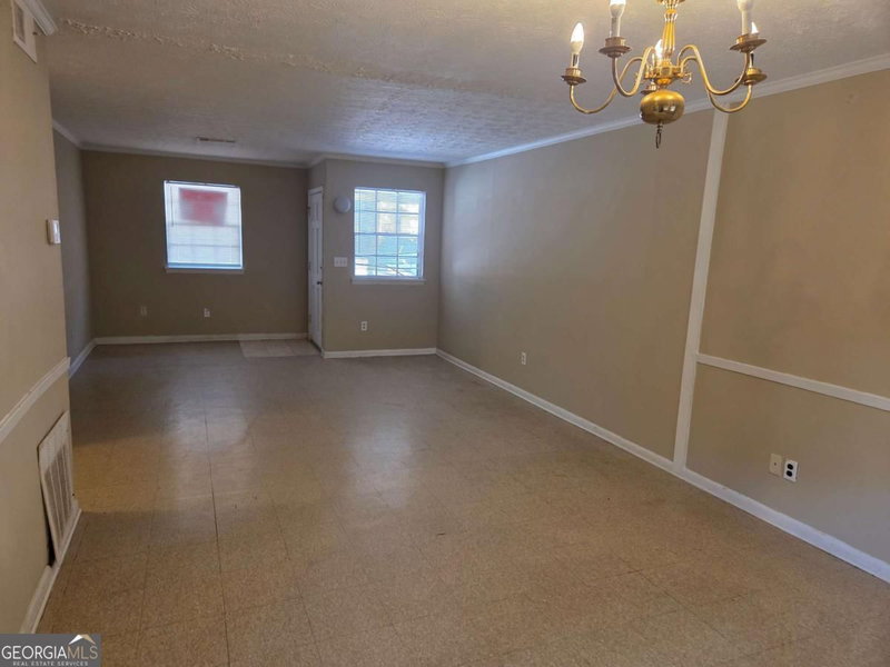 Photo 4 of 897 A Six Oaks Circle #B