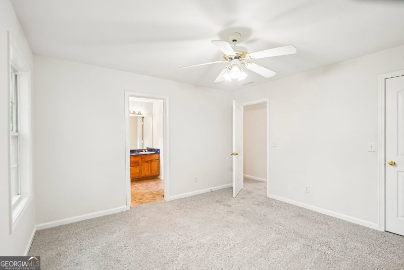 Photo 4 of 6550 Snowbird Lane