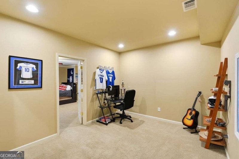 Photo 45 of 515 Lakewood Court