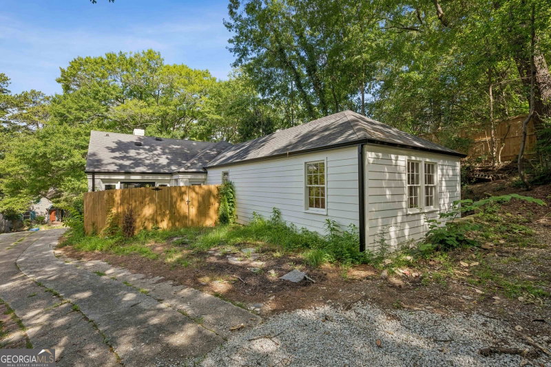 Photo 28 of 1815 Monroe Drive NE