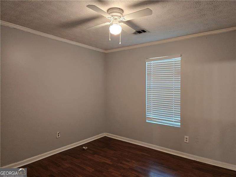 Photo 11 of 115 BOND Drive