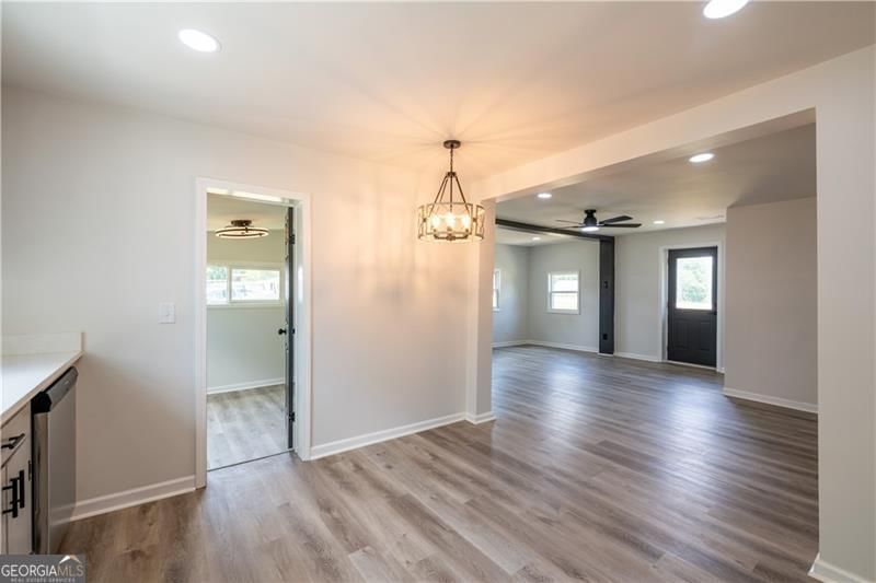 Photo 18 of 1404 N Forest Avenue
