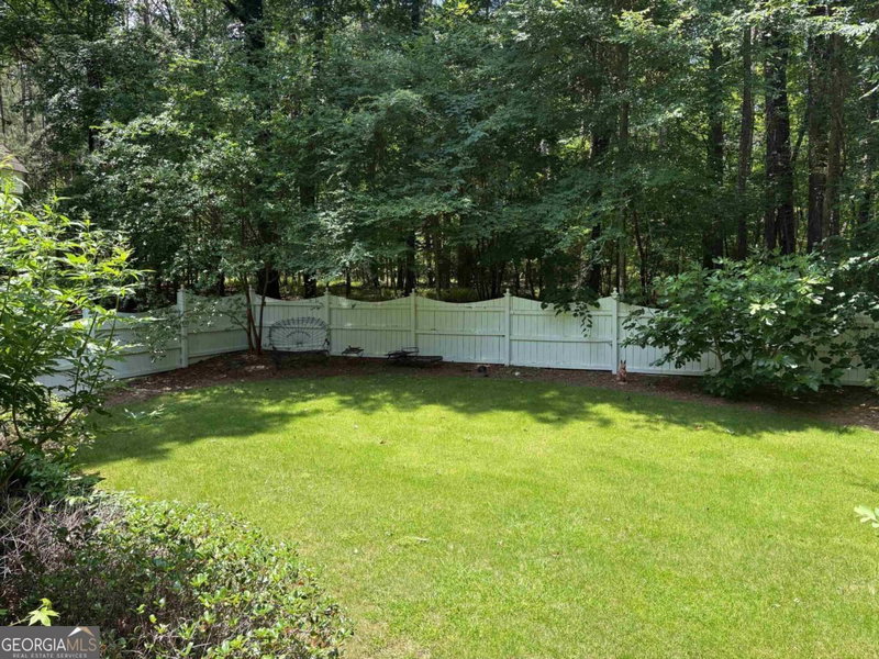 Photo 18 of 129 Sebastian Drive