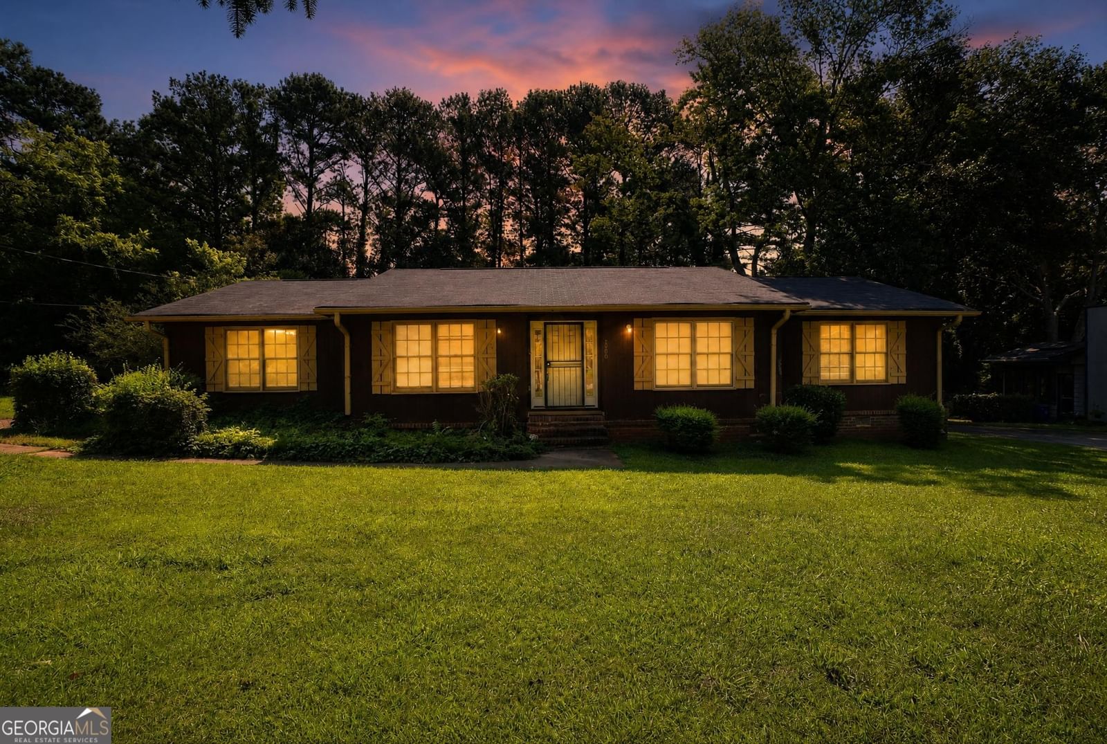 3560 Dogwood Farm Road, Decatur, GA 30034
