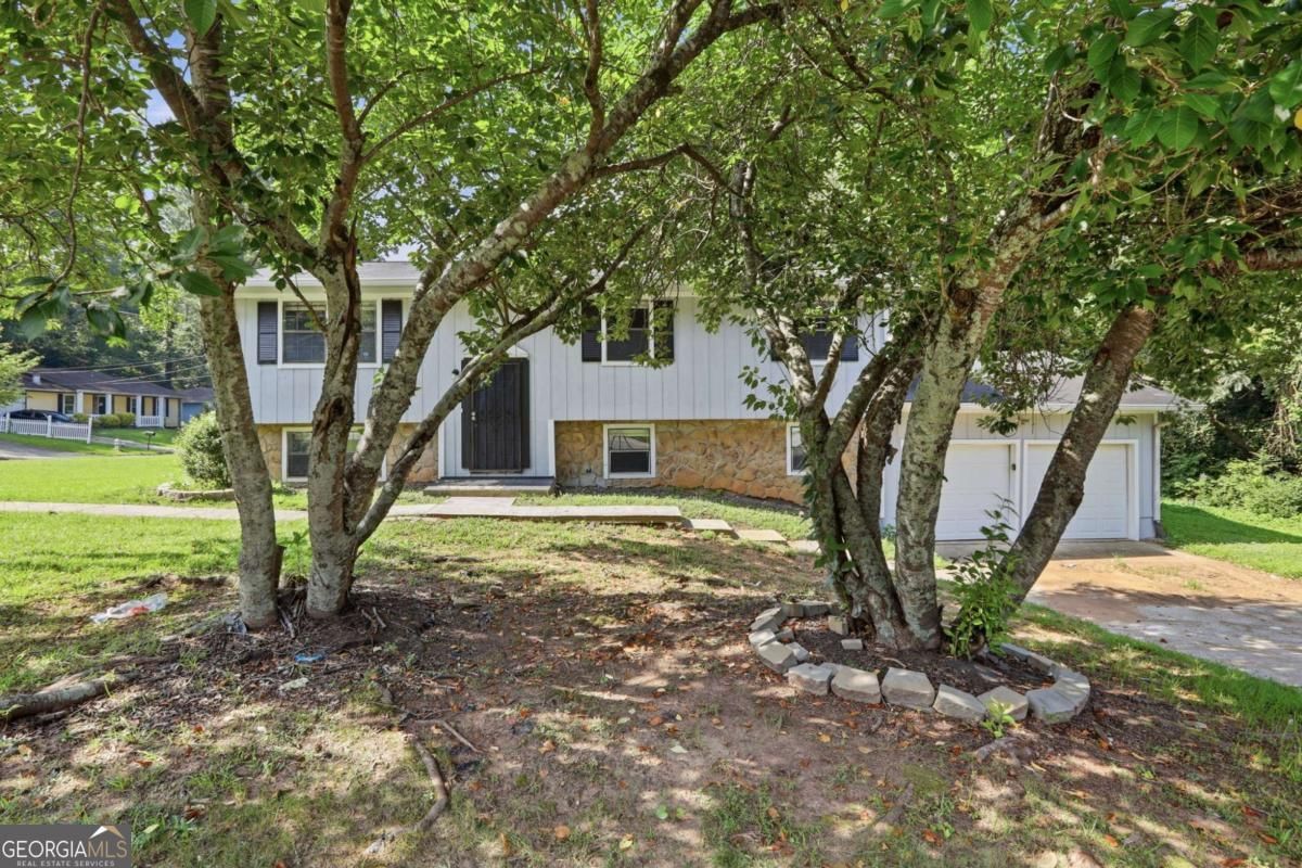6047 Marbut Road, Lithonia, GA 30058