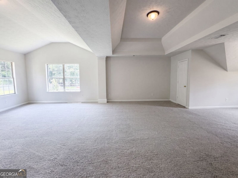 Photo 4 of 1672 Bennett Drive