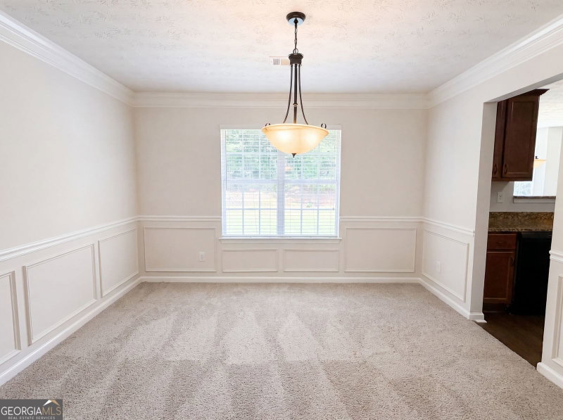 Photo 10 of 1672 Bennett Drive