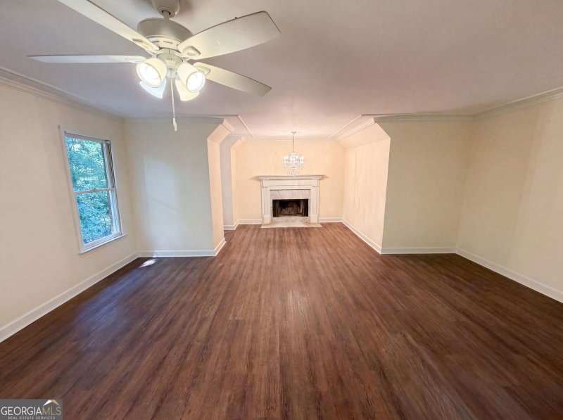 Photo 3 of 644 Laurel Wood Drive SW