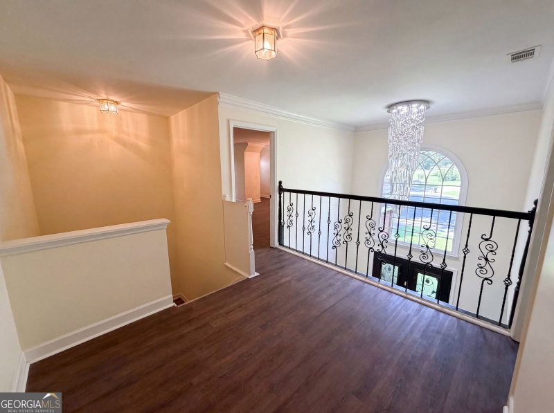 Photo 6 of 644 Laurel Wood Drive SW
