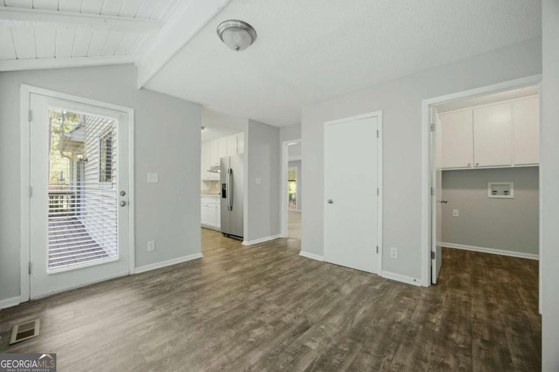 Photo 5 of 10285 Timberstone Road