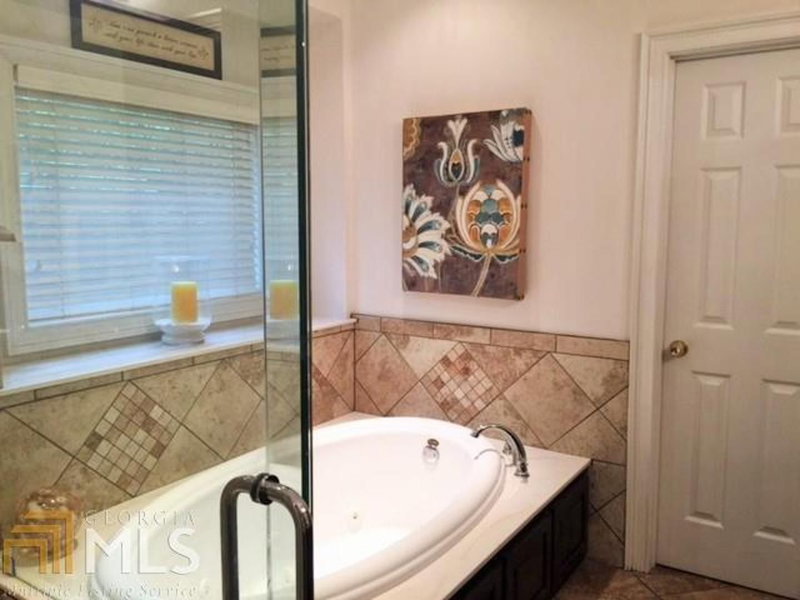 Photo 16 of 1070 Shoal Creek Court #1052