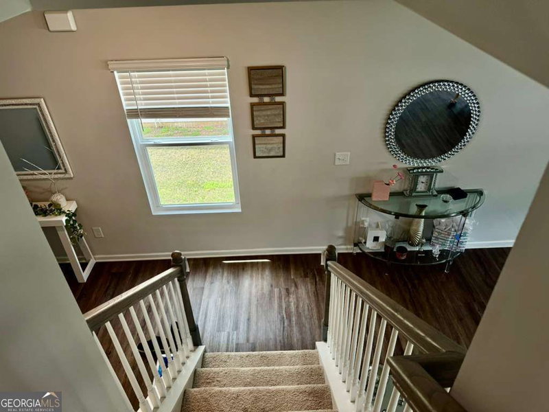 Photo 18 of 4895 Hillstone Drive