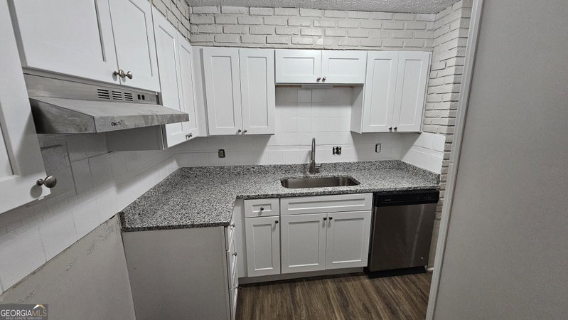 Photo 6 of 2462 Lehaven Drive