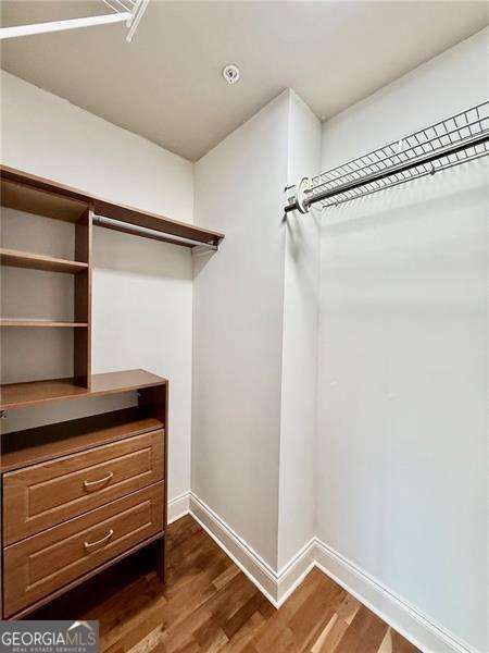 Photo 17 of 1075 Peachtree Walk NE #A206