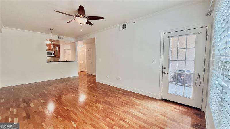 Photo 19 of 1075 Peachtree Walk NE #A206
