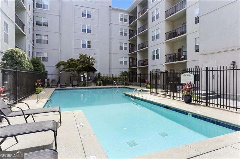Photo 28 of 1075 Peachtree Walk NE #A206