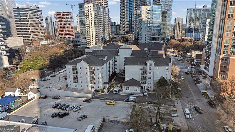 Photo 36 of 1075 Peachtree Walk NE #A206
