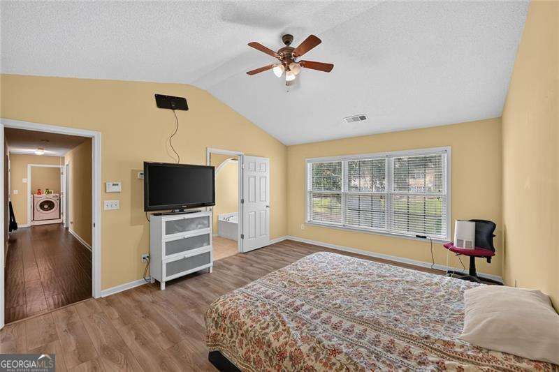 Photo 17 of 11675 Crossington Road