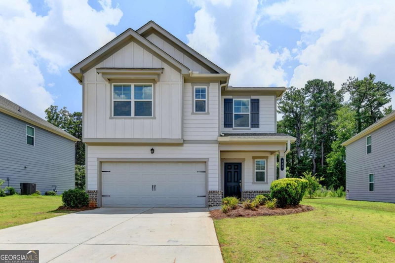 404 Golden Eagle Parkway