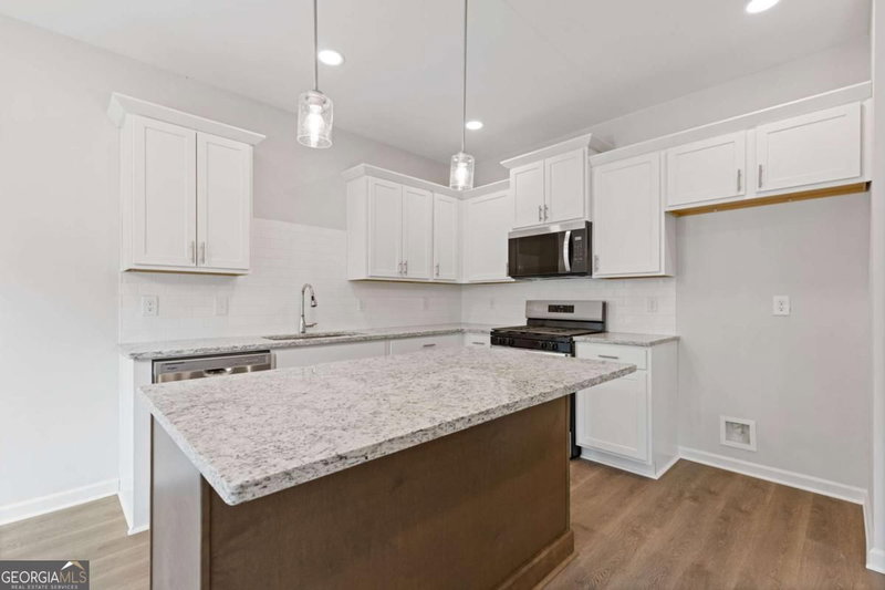 Photo 4 of 208 Westpark Drive #15
