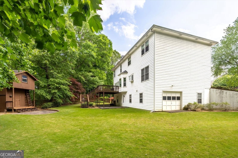 Photo 45 of 1918 De Winton Place