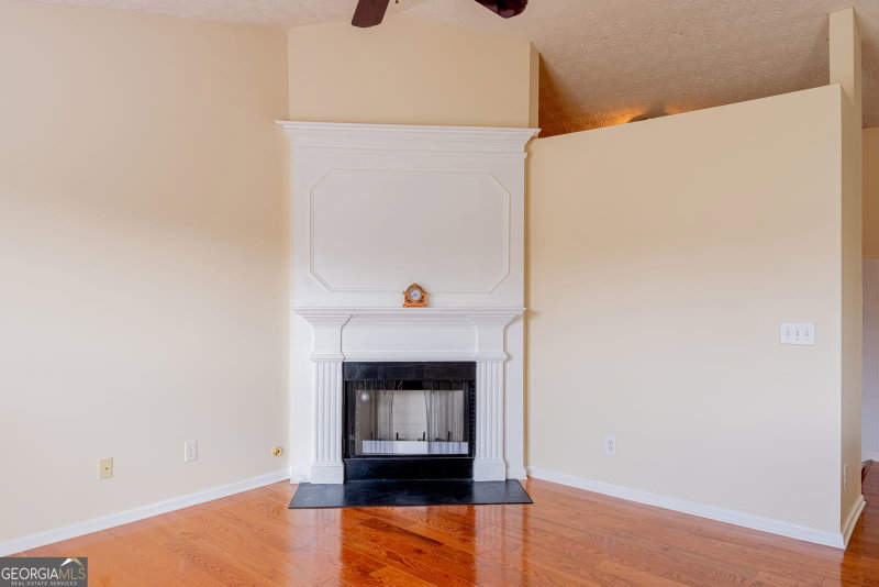 Photo 9 of 561 Sirocco Court