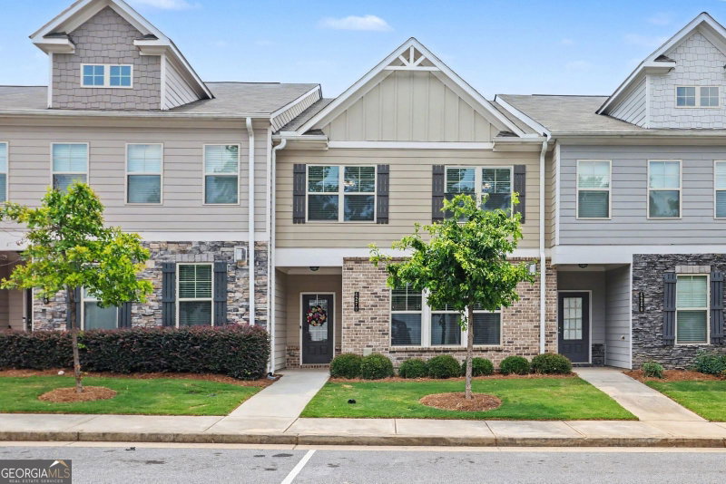 4270 Sunny Oak Lane