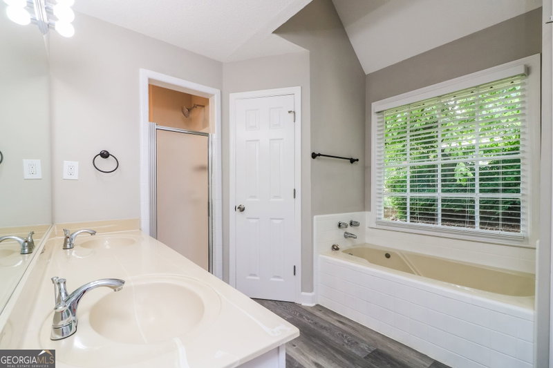 Photo 14 of 4311 Deep Springs Court
