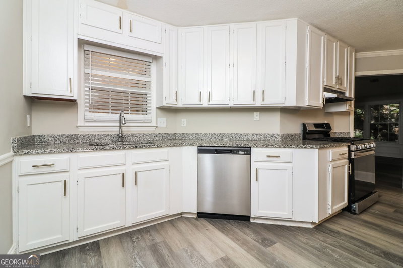 Photo 11 of 4311 Deep Springs Court
